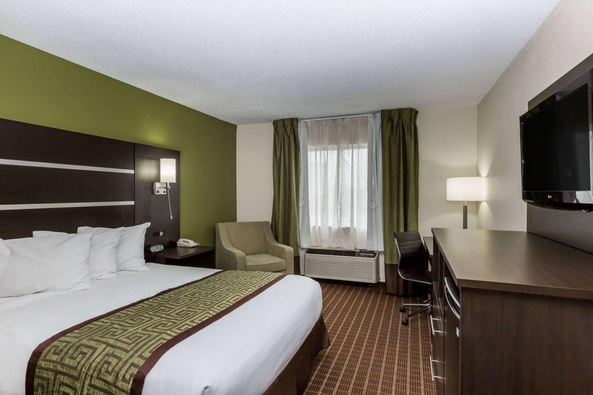 เบย์มอนต์ บาย วินด์แฮม หลุยส์วิลล์ เซาท์ I-65 Hotel Brooks ภายนอก รูปภาพ