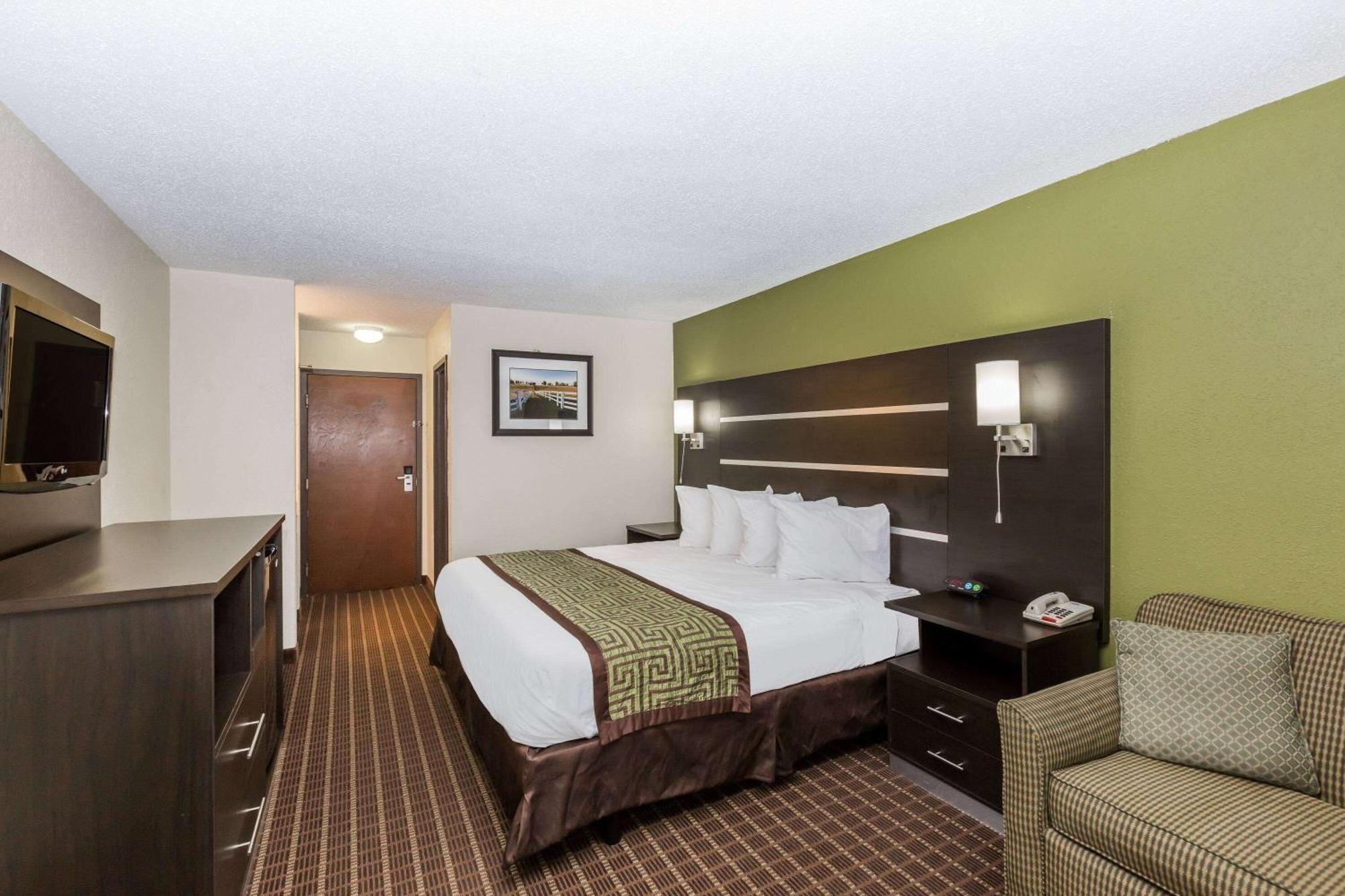 เบย์มอนต์ บาย วินด์แฮม หลุยส์วิลล์ เซาท์ I-65 Hotel Brooks ภายนอก รูปภาพ